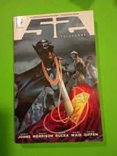 Fifty-two Volume One Geoff Johns Grant Morrison DC Comics