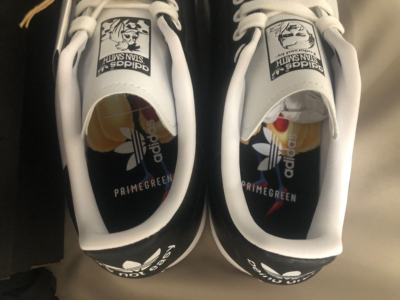 美品 STAN SMITH × Disney クルエラ adidas Size 7.5 - adidas Disney x Stan Smith Cruella for sale