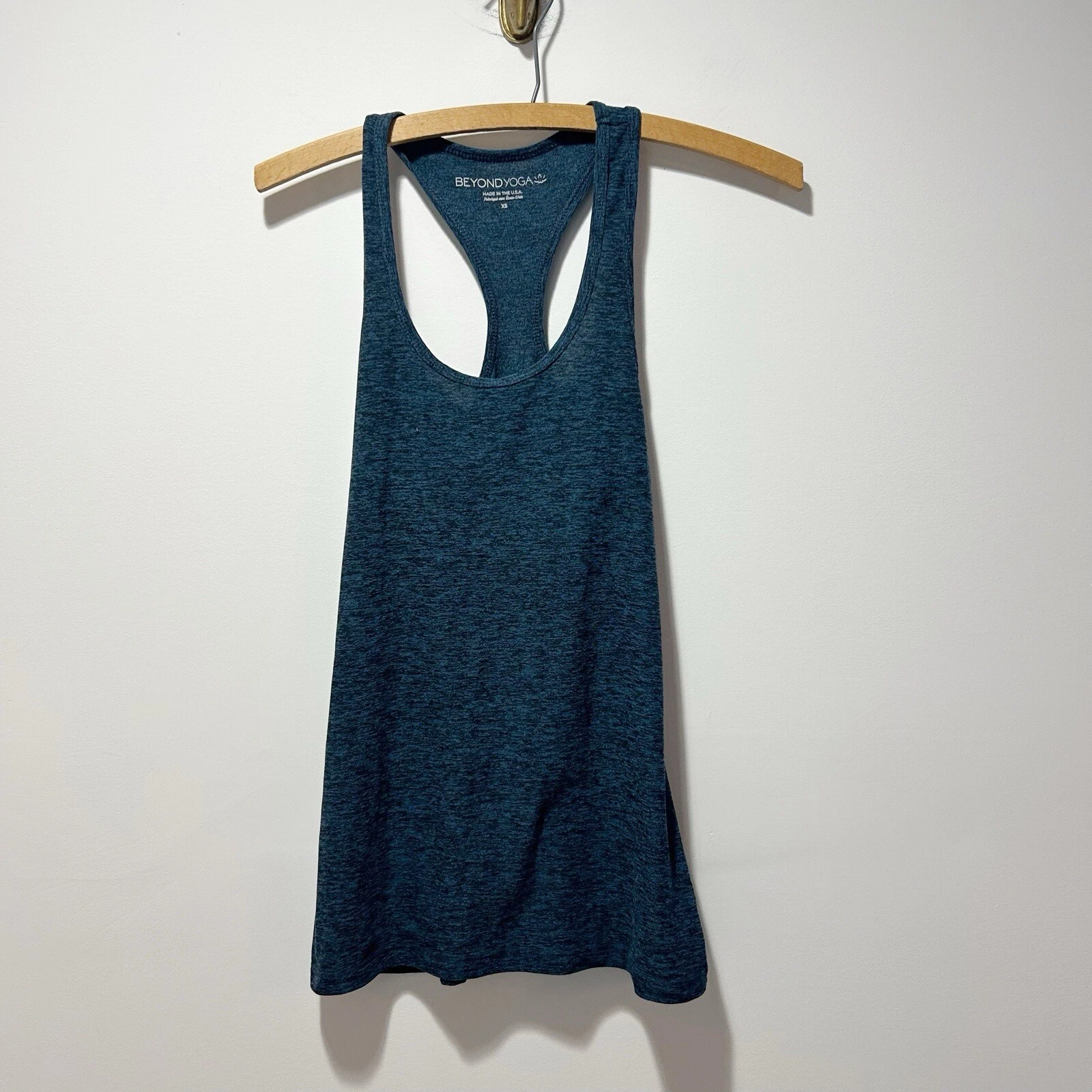 beyond-yoga travel featherweight racerback space dye tank-top