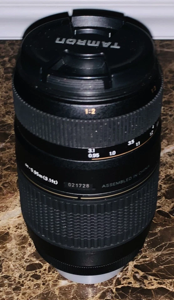 Tamron 70-300mm F/4-5.6 Macro DI LD Tele-Macro 1:2 A17 For Nikon AF W/ Carry Bag - Image 2 of 4