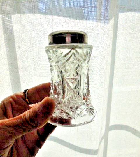 Vintage Clear Glass Salt & Pepper Shakers - Deep Cut Design - Silver Lids - Star