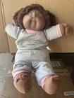 CABBAGE PATCH KIDS AFRICAN AMERICAN DOLL BROWN HAIR & EYES GREY OUTFIT 1985