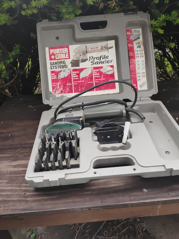 PORTER -CABLE ELECTRIC SANDER MODEL 444