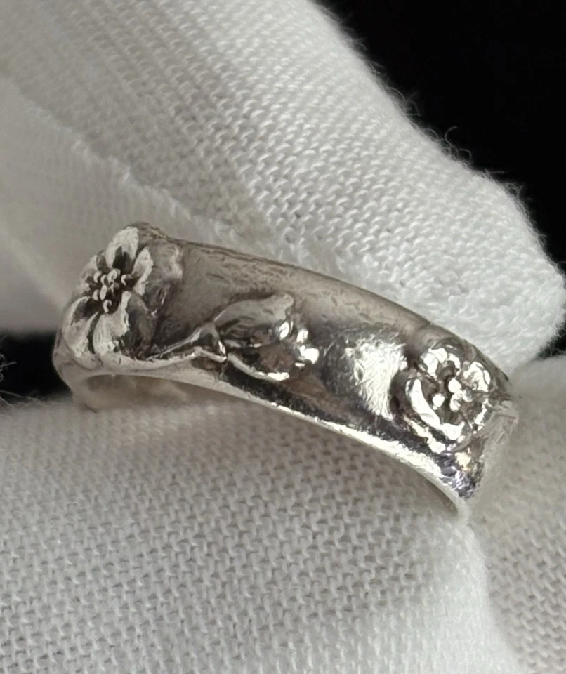 TIFFANY & Co. Nature Rose Flower Ring Sterling Silver 925 Band Size 5 Vintage - Image 3 of 4