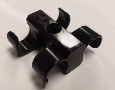 Hose, Pipe or Tube Fastener/Mounting Clip.  12MM(OD) 5 Pack. Black Bracket