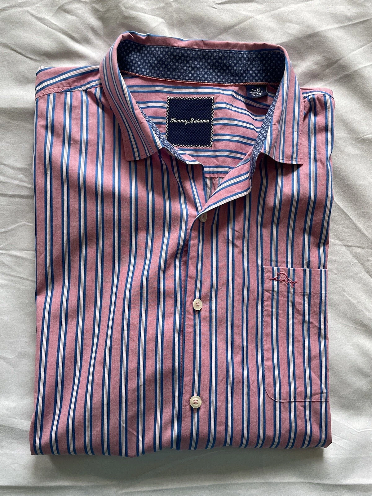 Tommy Bahama Button Up Shirt Mens Size XL Long Sleeves Blue Pink Stripe