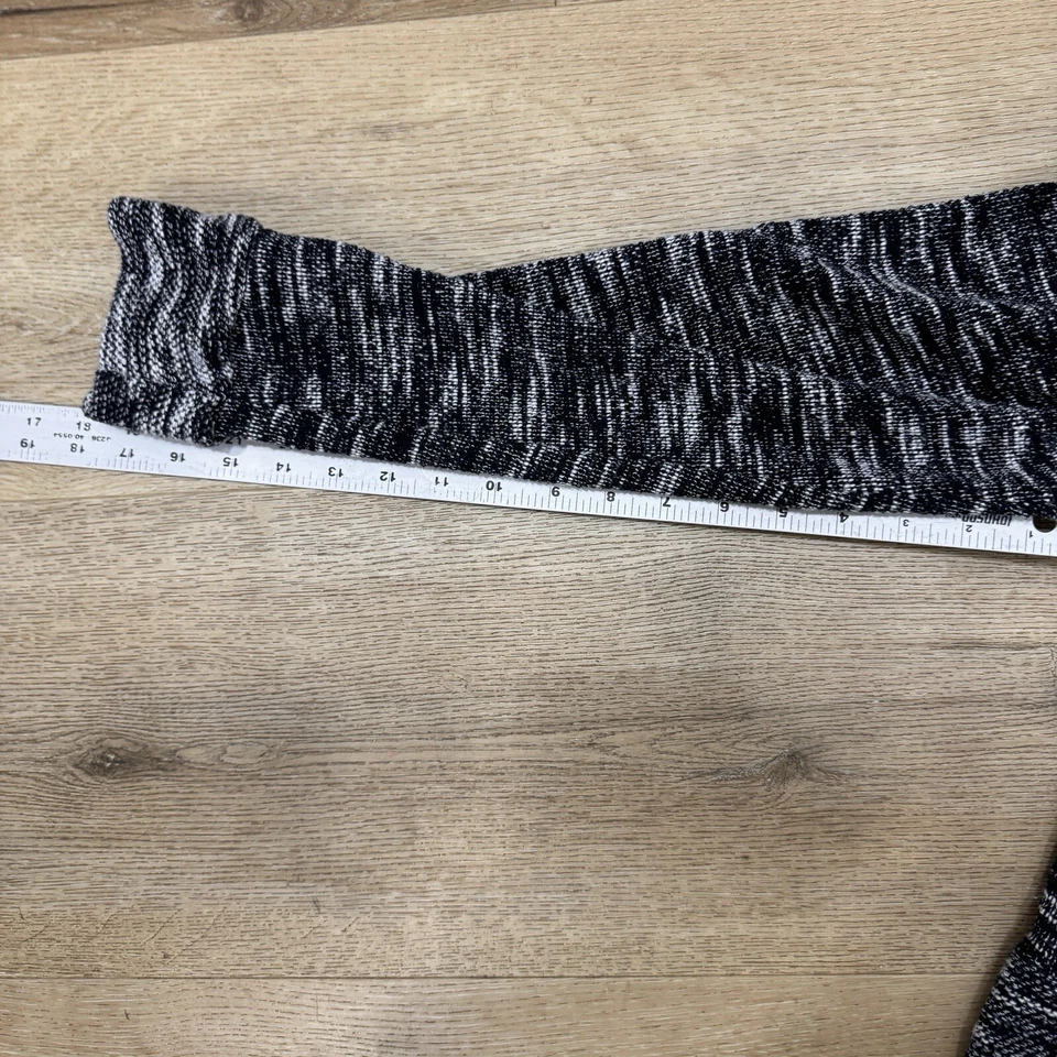 Suéter Daisy Fuentes Mujer Grande Cuello Simulado Negro Blanco Manga Larga Camisa Foto 3 de 4