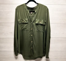Per se by Carlisle Button Front V Neck Blouse Women's Size Large Olive Green