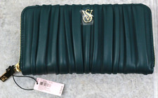 VICTORIAS SECRET STUDDED V QUILT CREDIT CARD HOLDER WALLET GREEN 8" x 4"