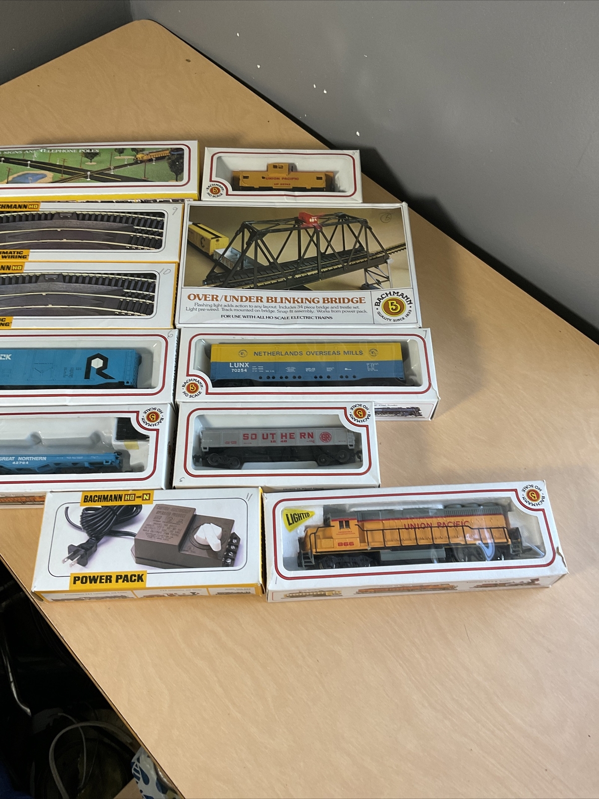 NICE! Vintage Bachmann Golden Spike Train Set Lot HO eBay