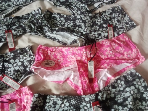 LADY`S KNICKERS SIZE 18 TO 20 BLACK PINK NEW WITH TAGS - Picture 4 of 10