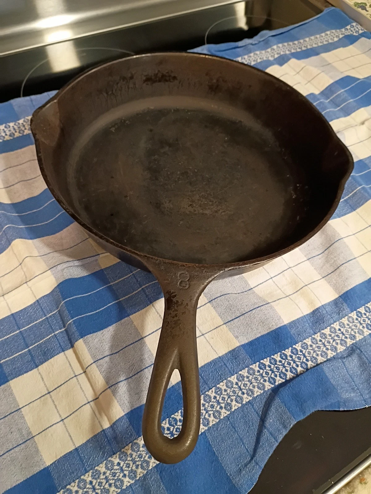 Vintage WAGNER WARE SIDNEY O 1058-#8 Cast Iron Skillet