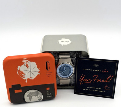 Fossil Big Tic Y2K Era Watch JR-7860 New-Old Stock -Scratched