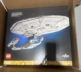 LEGO 10356 Star Trek: U.S.S. Enterprise Icons Exclusive NEW IN BOX