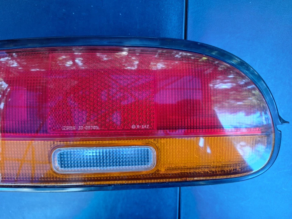 91-93 Nissan B13 NX NX2000 NX1600 100NX Tail Lamp Light RH LH Genuine OEM Pair - Image 4 of 4