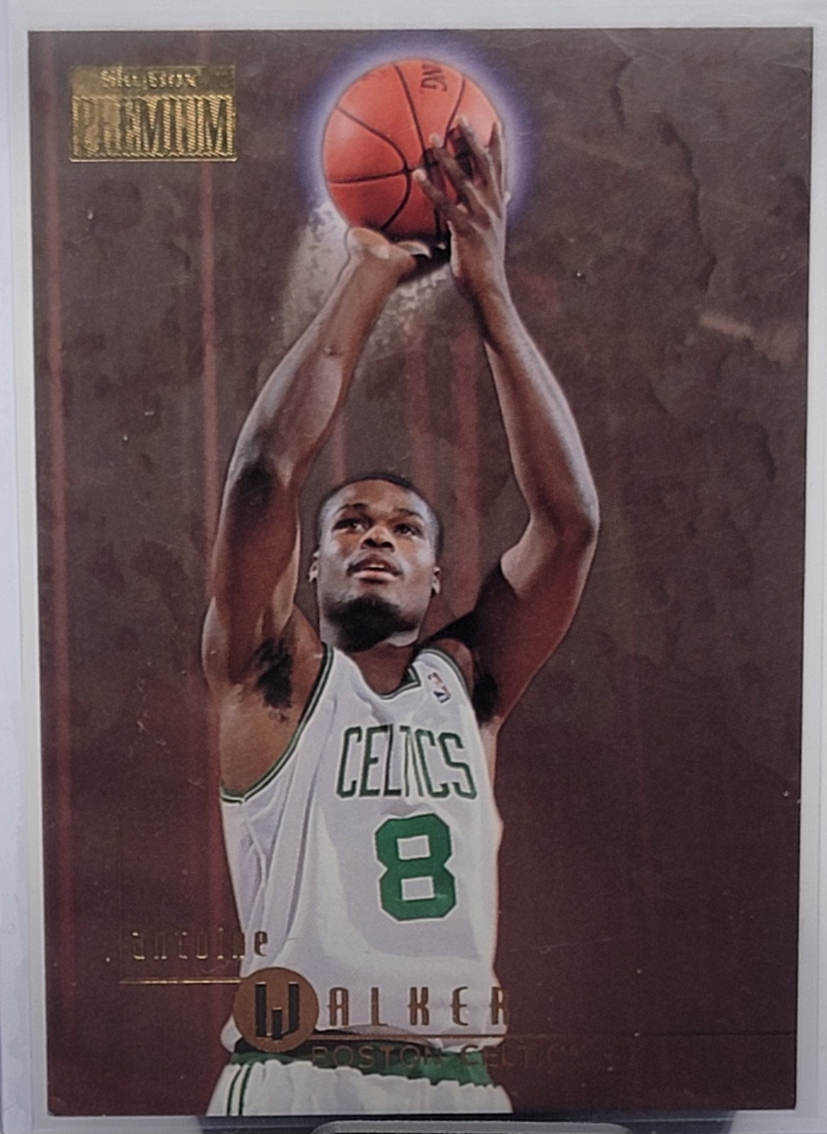 1996-97 Skybox Premium - Antoine Walker #9 (RC)