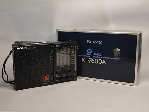 Sony ICF 7600A 9 Band Shortwave Radio Receiver SW MW FM Tested Working