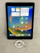 Apple iPad Pro (9.7-inch) A1674 256 GB, Wi-Fi + 4G, 9.7 in - Gold