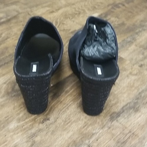 dkny eari wedge sandals