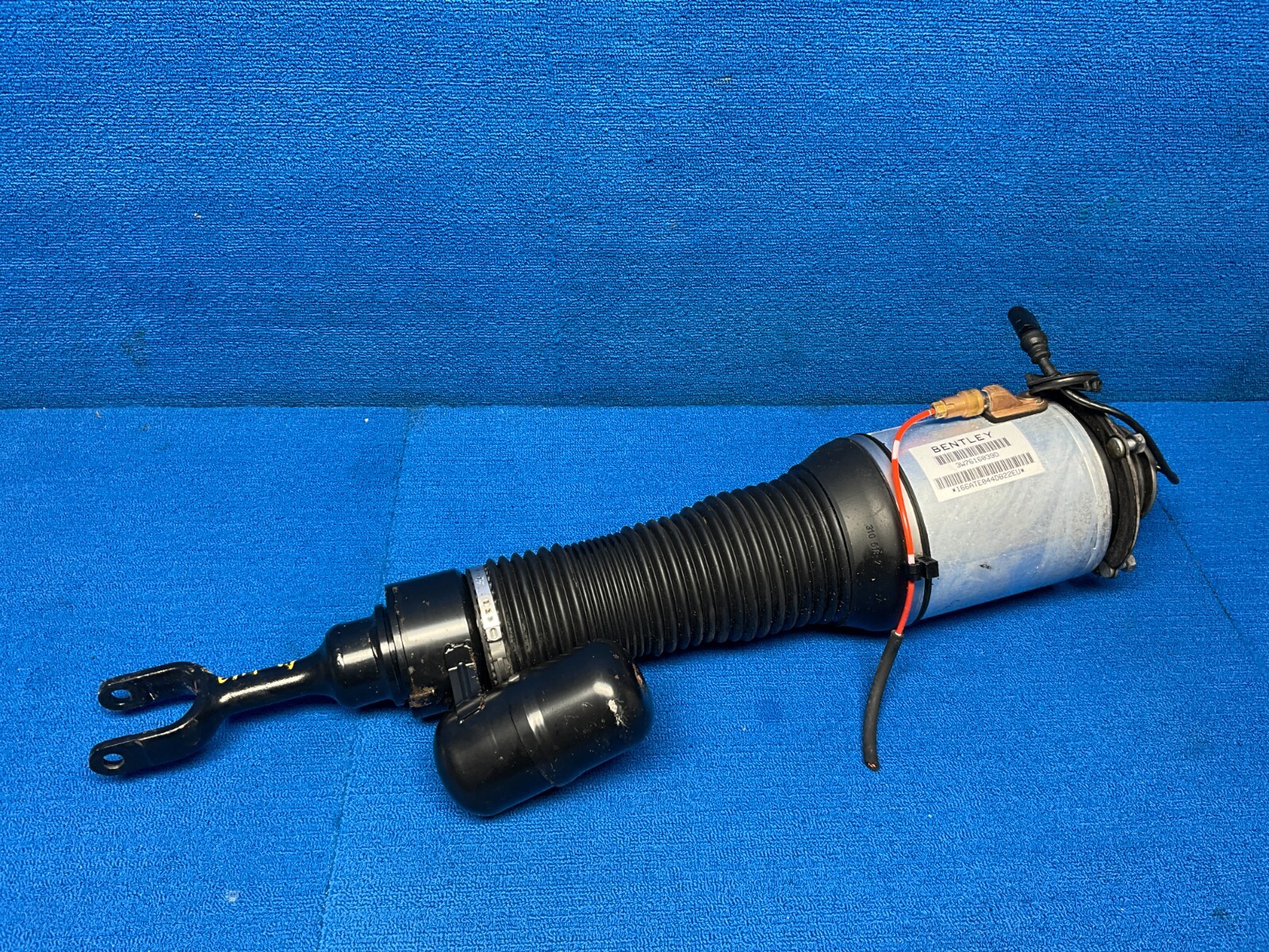 2006-2012 BENTLEY CONTINENTAL AWD FRONT LEFT SIDE AIR SHOCK STRUT ABSORBER OEM