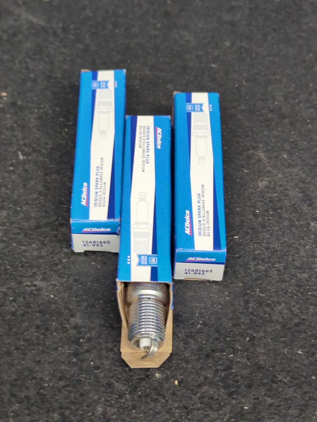 3 Genuine GM ACDelco 41-993 12681665 Iridium Spark Plug Pair