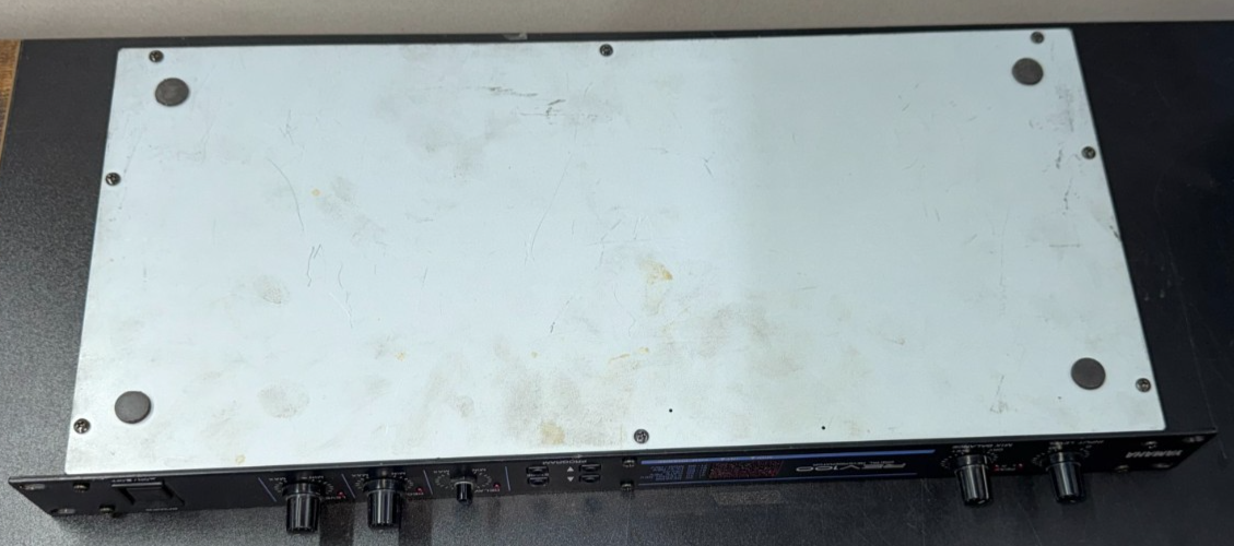 Yamaha REV100 Digital Reverberator With Power Adapter Ao4020247