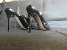 Escarpins Noirs Sergio Todzi - Talons Aiguilles Hauts - Pointure 35 - Occasion Très Bon état