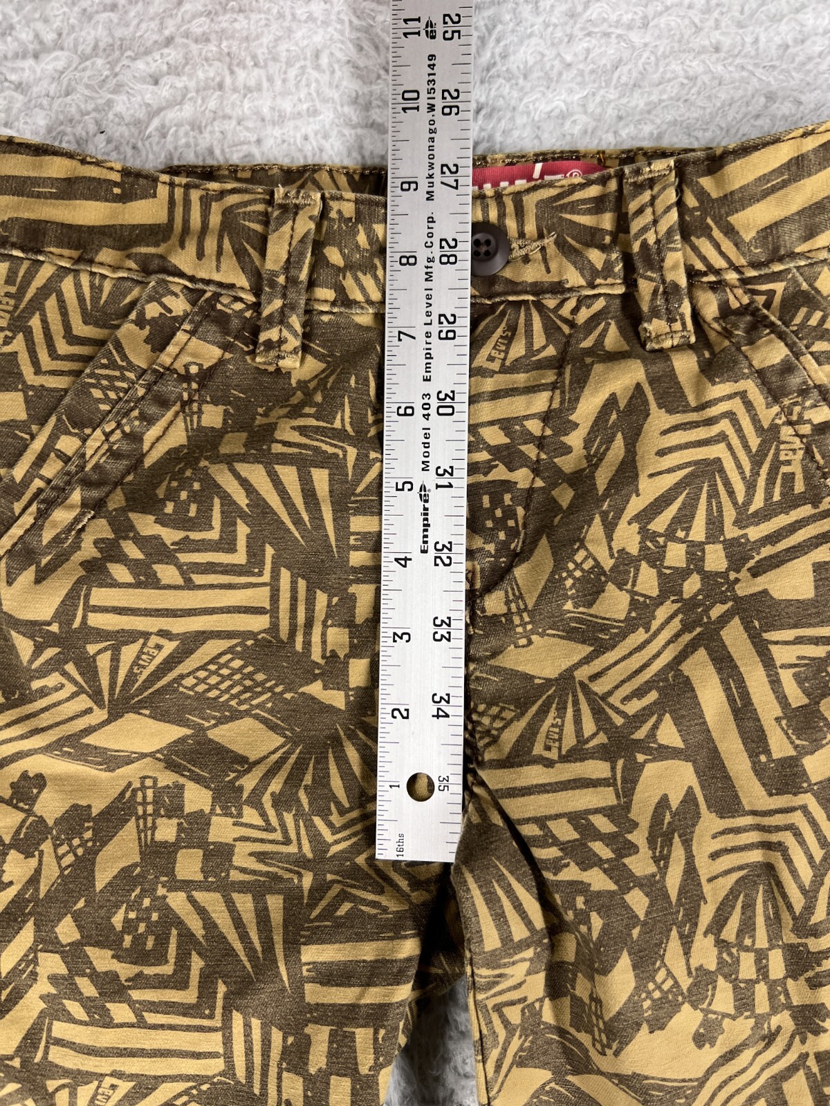 Levi's Womens Shorts Beige Khaki Art Drawing Sketch P… Gem