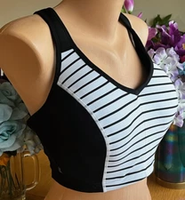 224 Lane Bryant BE ACTIVE 42DD Striped Contour Underwire Support Sport Bra #4986