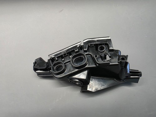 VW T-Roc Führungsprofil Halter Stoßstange vorne rechts 2GA807050B / 2GA807184B