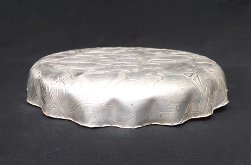 Federal Hammered Aluminum Florette Design 10" Bowl Ruffled Edge - Picture 13 of 16