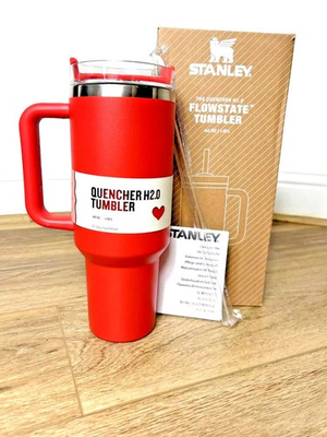 #ad Stanley Target Exclusive 2025 version Sweet Dark Red 40oz Tumbler IN HAND $31.49
