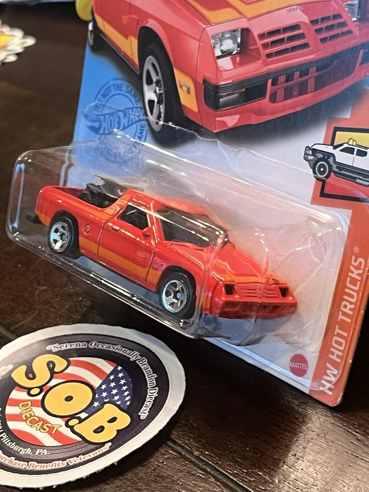Camioneta pickup Dodge Rampage 1982 Hot Wheels 1:64 roja diecast sellada usada casi nueva Foto 4 de 4