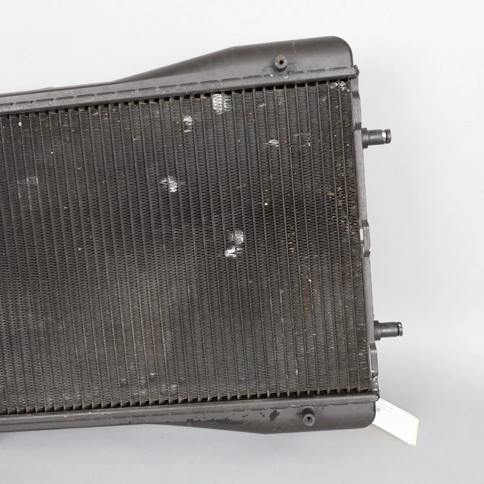 2001-2012 Porsche 911 Turbo C4S Right Radiator 99610613270 OEM Used Foto 2 de 4