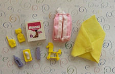 ACCESORIOS DE GUARDERÍA BARBIE BABY KRISSY * MANTA, PORTA PAÑALES, TOALLITAS, MONITOR+