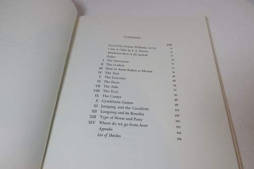 The Reins of Life - Manual on riding for the disabled by John A. Davies, 1967 - Foto 6 di 9