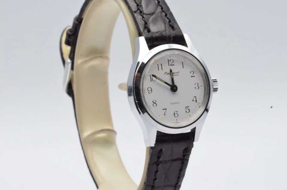 Regent Women's Watch 0 15/16in Quartz Vintage RAR with Leather Band Wrist 6 7/ - Image 3 of 4