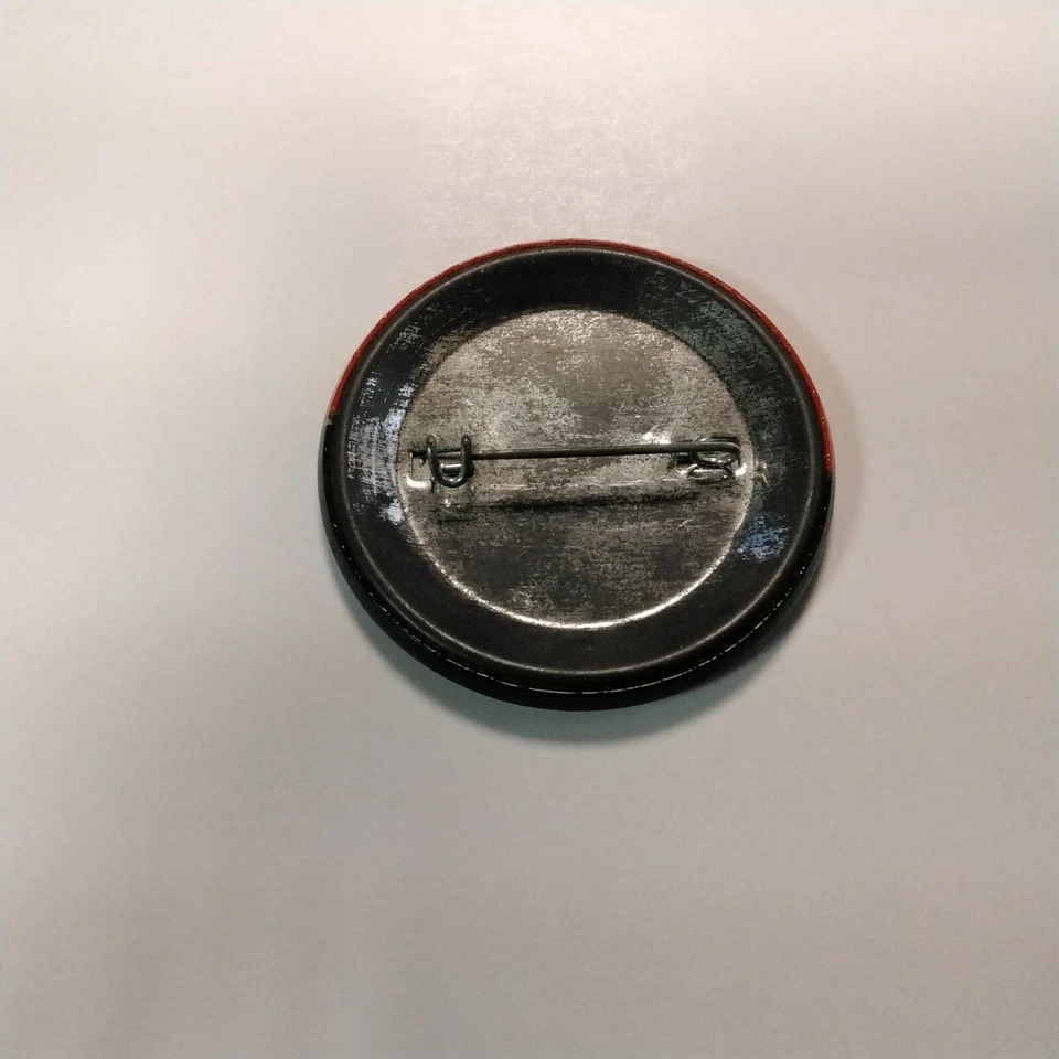 TYSON VS SPINKS RESORTS VIP BUTTON PIN RARE JUNE 27, 1988 - Image 2 of 2