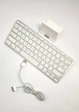 Apple iPad Keyboard Dock - Model A1359 With Charger Cable ( Used )