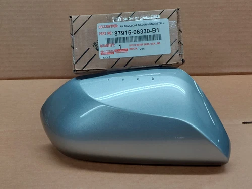 OEM TOYOTA AVALON AND CAMRY MIRROR COVER PASSENGER SIDE 1J9  SILVER FITS 2018-25