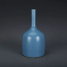 9.4" Good Chinese Jingdezhen Sky Blue Glaze Porcelain Shake Bell Vases