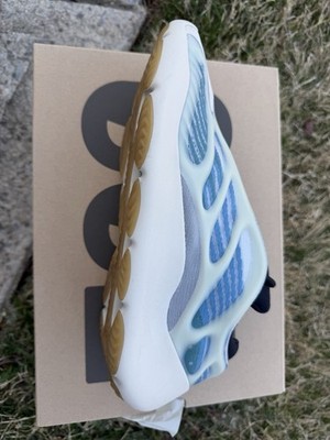 adidas Yeezy 700 V3 Kyanite Blue White Black Low Top Sneaker GY0260 2021 SIZE 10