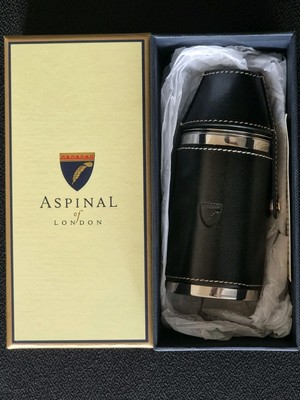 ASPINAL FLÜFTFLASCHE LEDER PLATTIERT STAHL MIT ZWEI TASSEN EIN PICKNICK AUSFLUG IDEE KLASSIKER