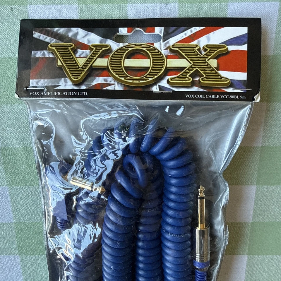 Vox Blue High Quality Coiled Cable (29.5 feet) with Mesh bag - Image 2 of 2