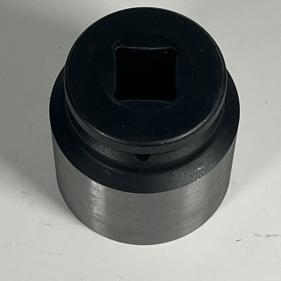 2 Inch 3/4 Inch Drive 6 Point Socket Heavy Duty - Image 2 of 4