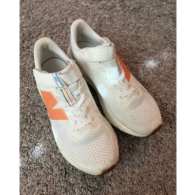 New Balance Fresh Foam Arishi Low Top Mesh Sneakers White Orange Blue Rubber