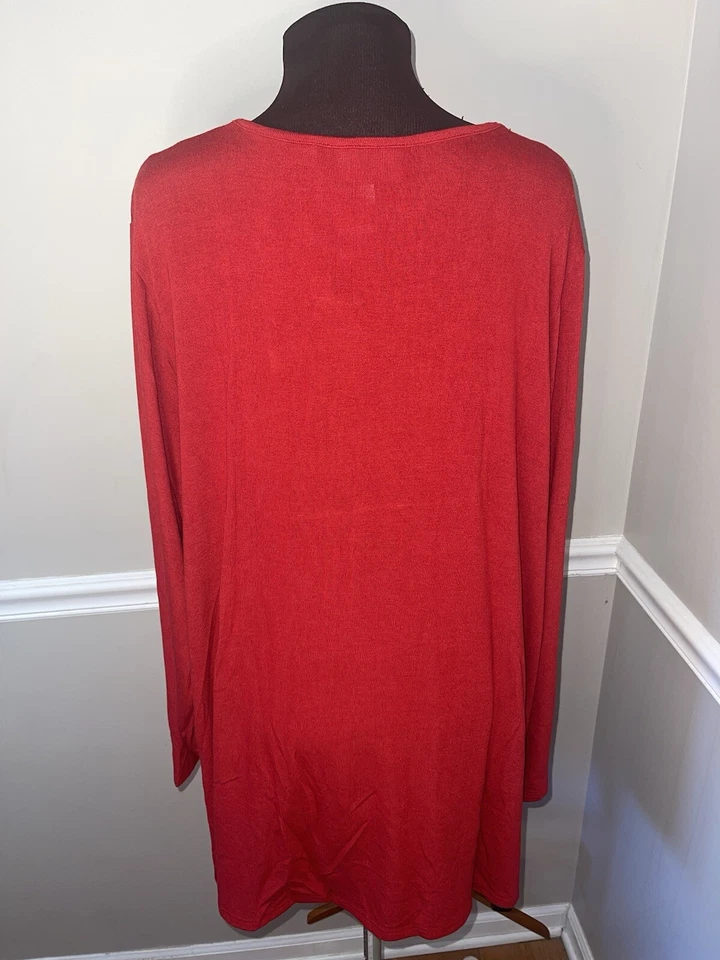 Suéter Avenue Feminino Plus Size 4X 30/32 Vermelho Frisado Decote V Novo com etiquetas - Imagem 3 de 4