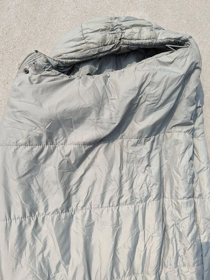 USGI Improved Modular Sleep System IMSS Intermediate Sleeping Bag Urban Gray LN - Image 4 of 4