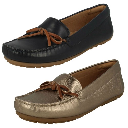 Ladies Clarks Moccasin Style Shoes 