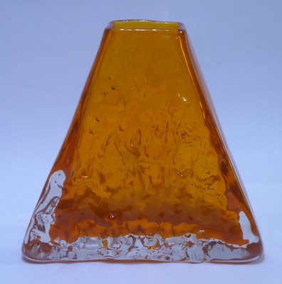 Whitefriars Glas Mandarine Pyramide Vase 9674 - Geoffrey Baxter - Vintage